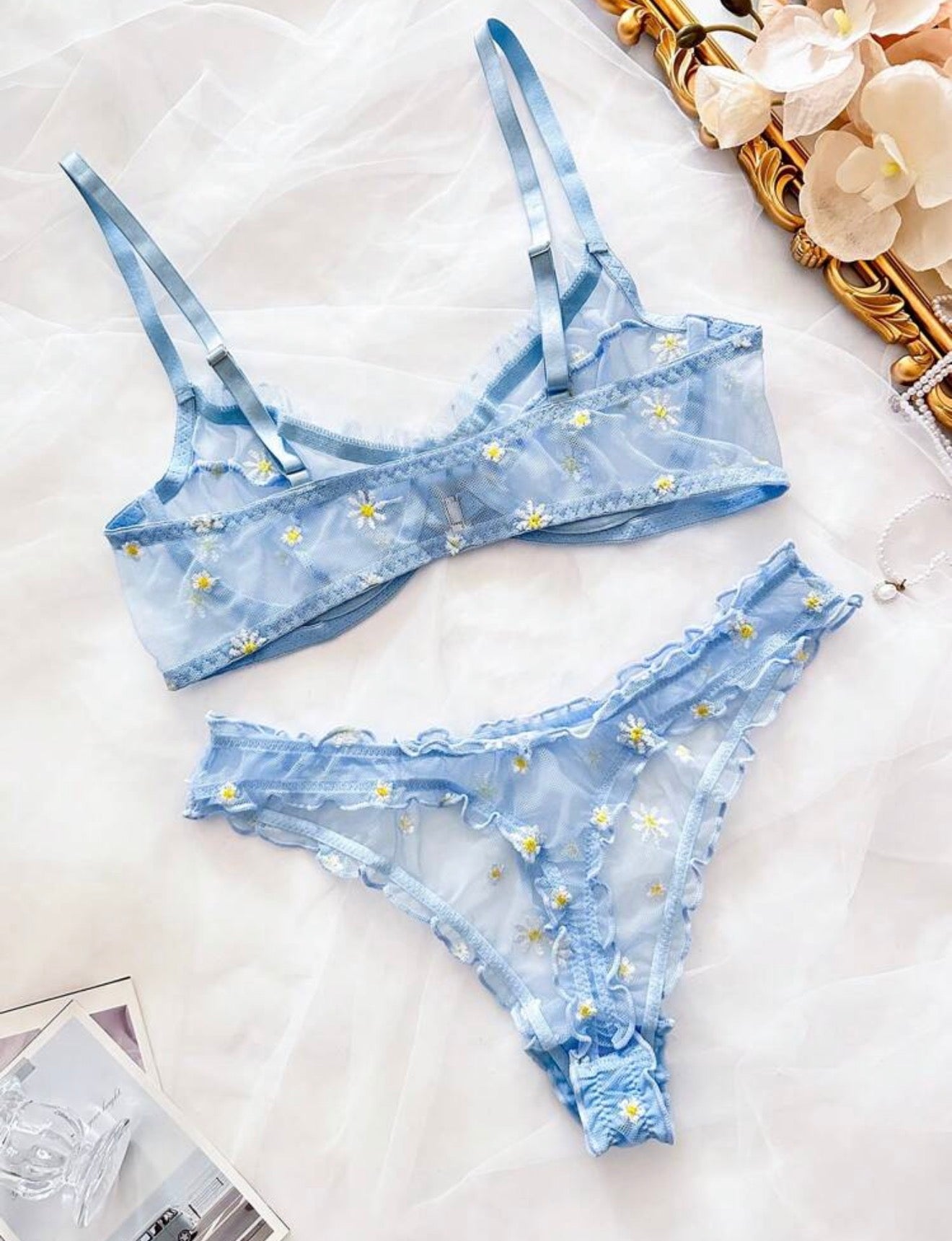 Daisy 2 piece