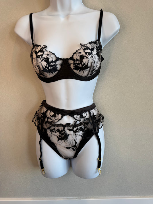 Sophia Three Piece Set