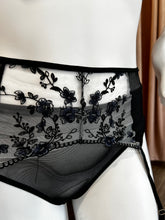 Load image into Gallery viewer, Quinn garter/panty
