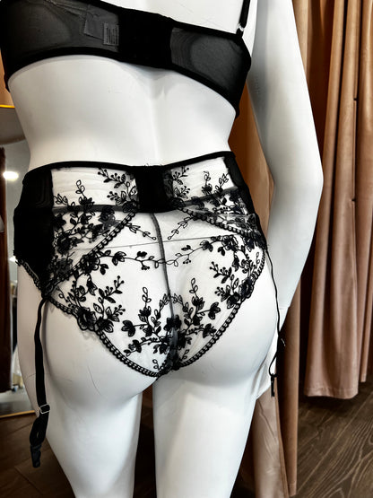 Quinn garter/panty